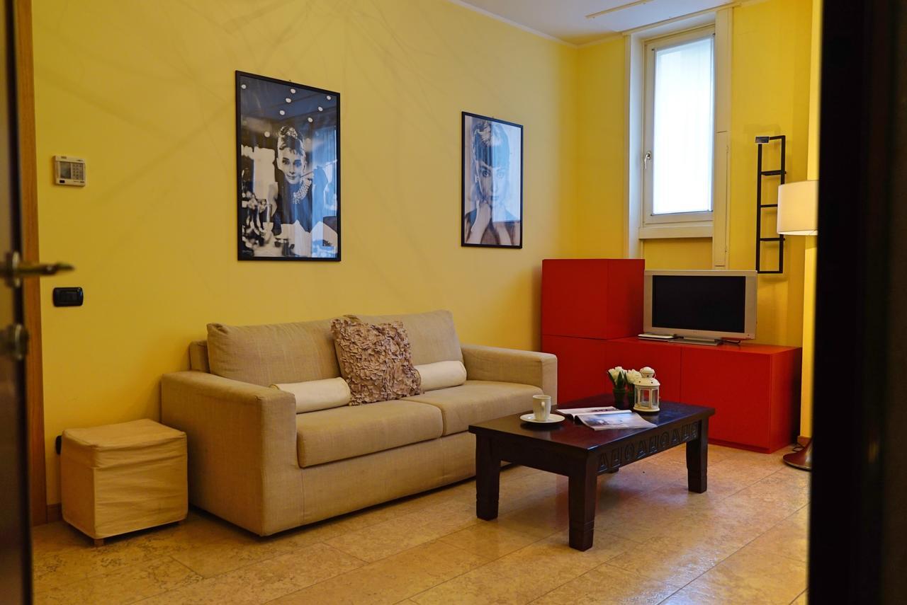 Duomo Apartment Mediolan Zewnętrze zdjęcie