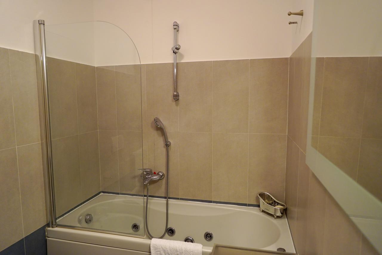 Duomo Apartment Mediolan Zewnętrze zdjęcie